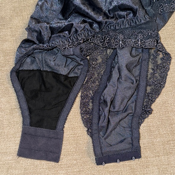 Vintage Intimates Navy Blue Bodysuit / Teddy, Style 9747, Size 34 - Picture 8 of 14